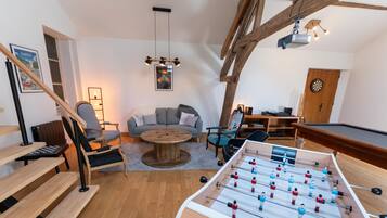 Een minibar, geluiddichte muren, gratis wifi, beddengoed