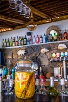 Bar junto a la piscina