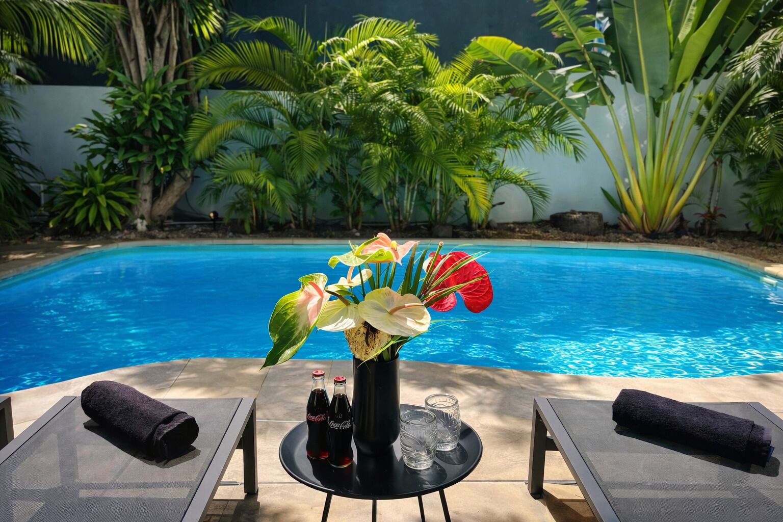 حمّام سباحة خارجي