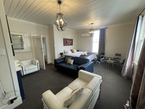 Ocean Front Cottage Napier