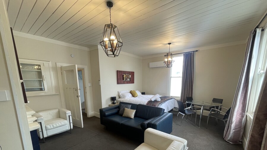 Ocean Front Cottage Napier