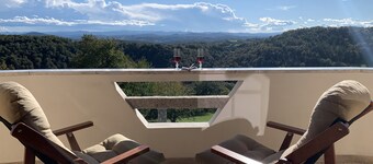 Fantastic vacation home in the middle of the vineyards - enjoy unspoiled nature