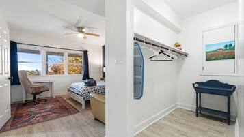 4 soveværelser, skrivebord, gratis Wi-Fi, sengetøj