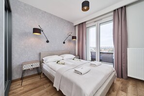 2 Schlafzimmer, Schreibtisch, Bügeleisen/Bügelbrett, WLAN