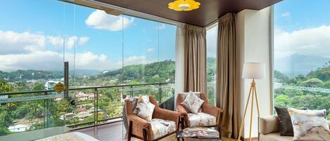 1 bedroom, Egyptian cotton sheets, premium bedding, minibar