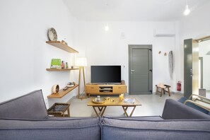 Smart TV - Akrotiri Apt with Sea view (Chania)