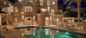 Large Villa with sea view in delightful Benissa Montemar (Costa Blanca North)