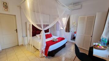 Superior Double Room | Premium bedding, down duvets, in-room safe, individually decorated