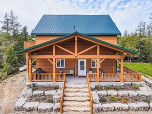 Exterior - Saw'N Loggz | Log Cabin | SAUNA | AC | Rustic (Mar)