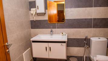 Executive-Doppelzimmer | Badezimmer