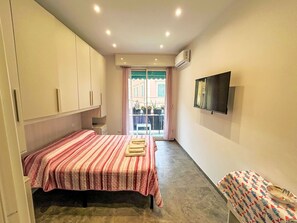 1 Schlafzimmer, Internetzugang