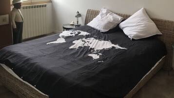 3 bedrooms, free WiFi, bed sheets