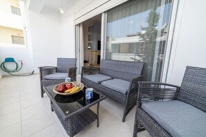 Family Apartment | Balcony