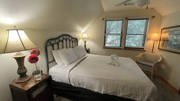 Cottage, 2 Bedrooms | 2 bedrooms, cots/infant beds, free WiFi