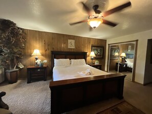 3 habitaciones, tabla de planchar con plancha, cunas y wifi gratis 