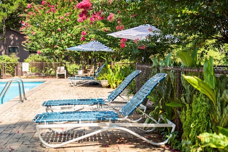 Cottage, 3 Bedrooms | Pool | Outdoor pool