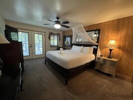 2 habitaciones, tabla de planchar con plancha, cunas y wifi gratis