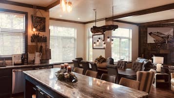 Cottage, 4 Bedrooms | Private kitchen | Fridge, oven, toaster