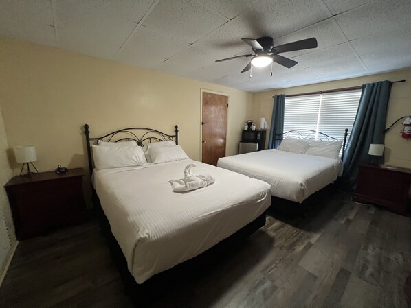 Room, 1 Bedroom | 1 bilik tidur, katil bayi/kot (surcaj), Wi-fi percuma