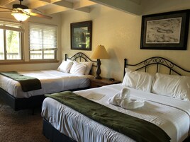 2 habitaciones, tabla de planchar con plancha, cunas y wifi gratis 