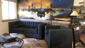 Cottage, 2 Bedrooms | Interior