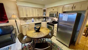 Studio | Private kitchen
