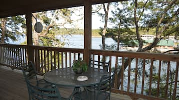 Cottage, 2 Bedrooms | Outdoor dining