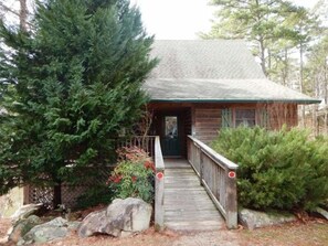 Cottage, 2 Bedrooms | Exterior - Luxury, loft, log-sided two bedroom Harbor North cottage on Lake Ouachita. by RedAwning (Mount Ida)