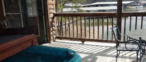 Bañera de hidromasaje exterior