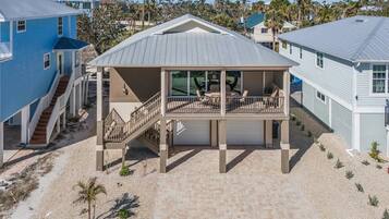 House, 3 Bedrooms | Exterior