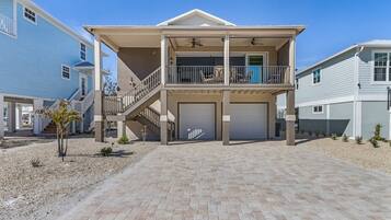 House, 3 Bedrooms | Exterior