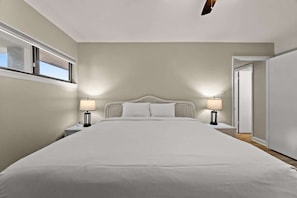 2 bedrooms, iron/ironing board, WiFi, bed sheets
