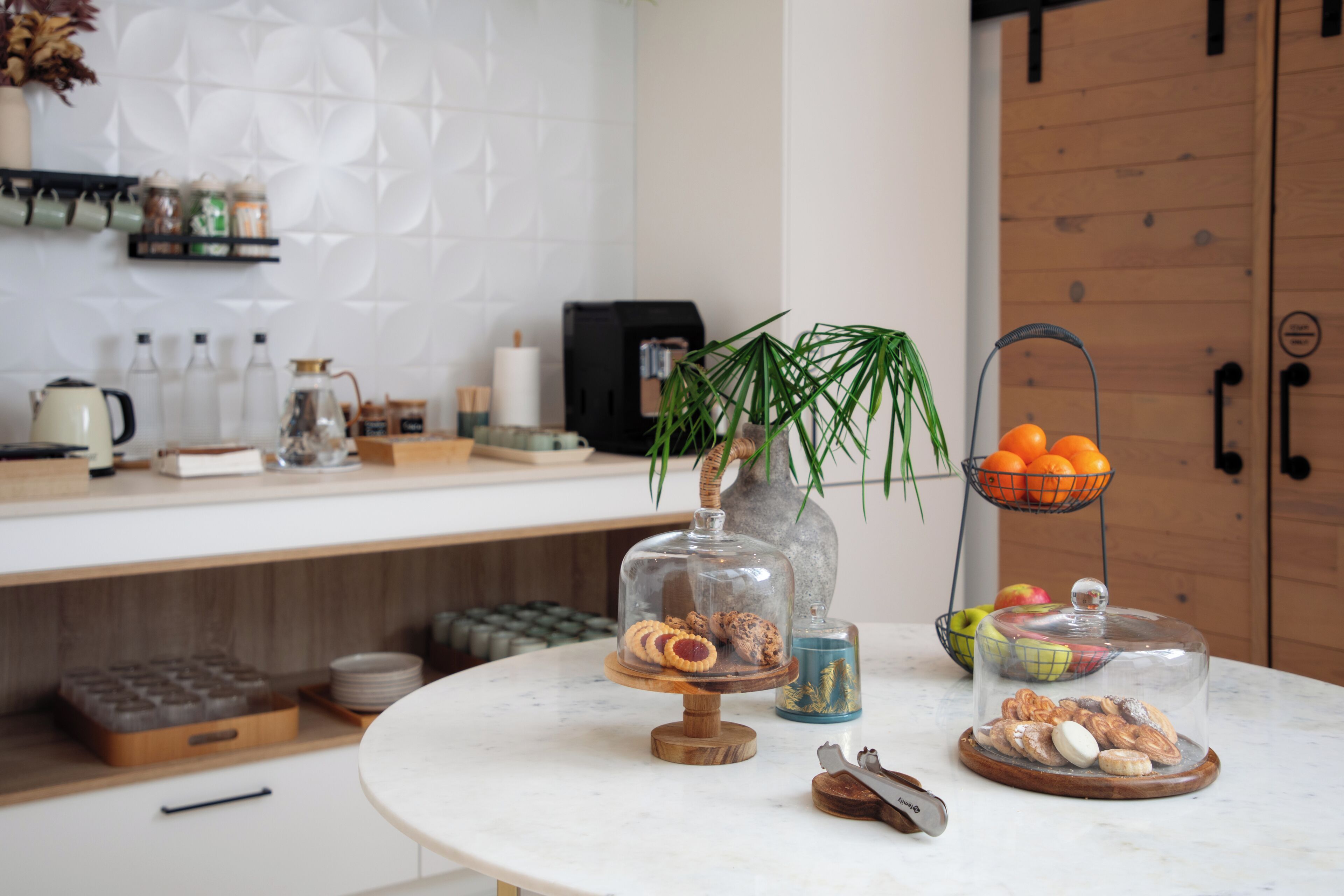 Snack bar