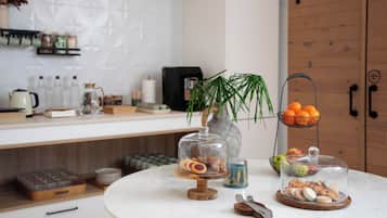 Snack bar