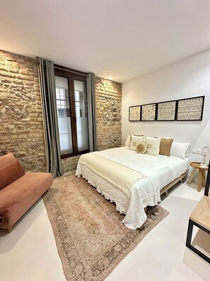 Standard Double Room, 1 King Bed with Sofa bed (King bed)