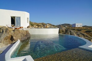 Signature Villa, Sea View | Pool