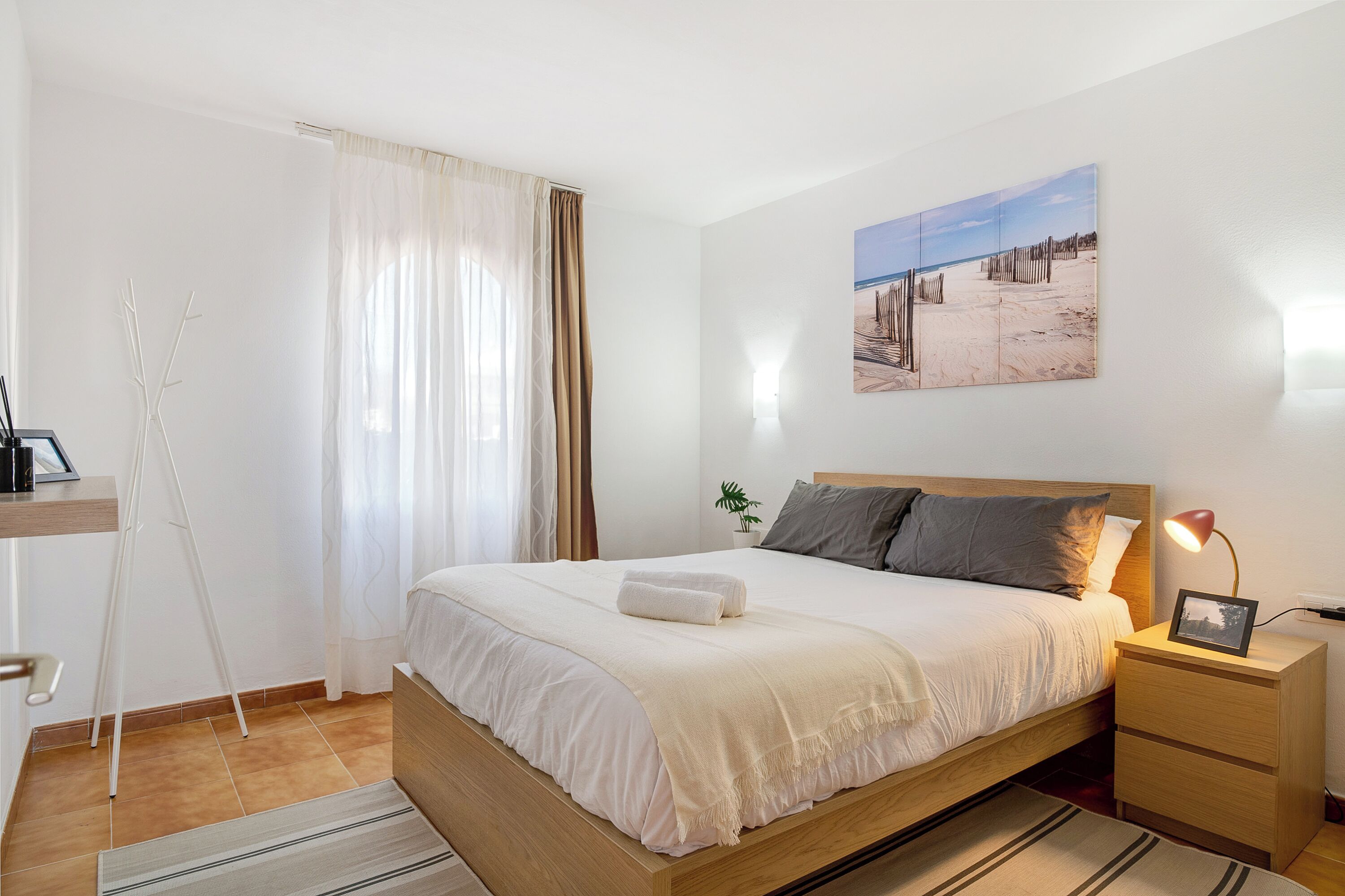 1 chambre, fer et planche à repasser, Wi-Fi gratuit, draps fournis