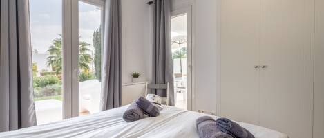 2 soverom, strykejern/-brett, wi-fi (inkludert) og sengetøy