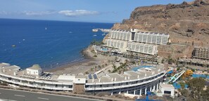 Exterior - Vacation Apartment 'Paraíso Taurito' with Sea View, Terrace, Shared Pool & Wi-Fi (Taurito)