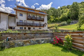 Exterior - Apartment 'Vernalhof Apt Panorama' with Mountain View, Shared Terrace and Wi-Fi (Sluderno)