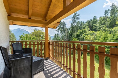 Chalet 'Baita Bocheto' mit Balkon & Terrasse