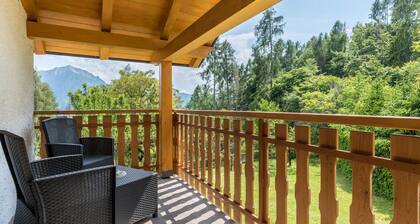 Chalet 'Baita Bocheto' mit Balkon & Terrasse