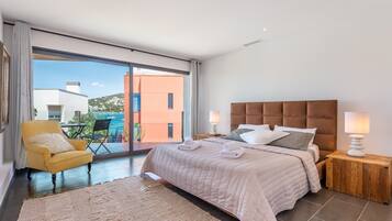 5 chambres, Wi-Fi gratuit, draps fournis