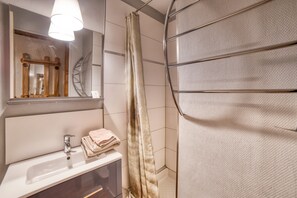 Dusche, Haartrockner