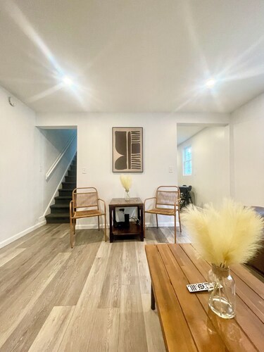 Newly Renovated Baseball Townhouse