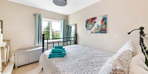 1 غرفة نوم وواي فاي مجانًا وملاءات أسرّة