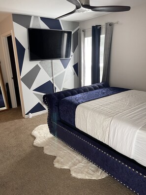 Elite House | 3 bedrooms, blackout curtains, iron/ironing board, free WiFi - Lux Experience  (Holly Hill)