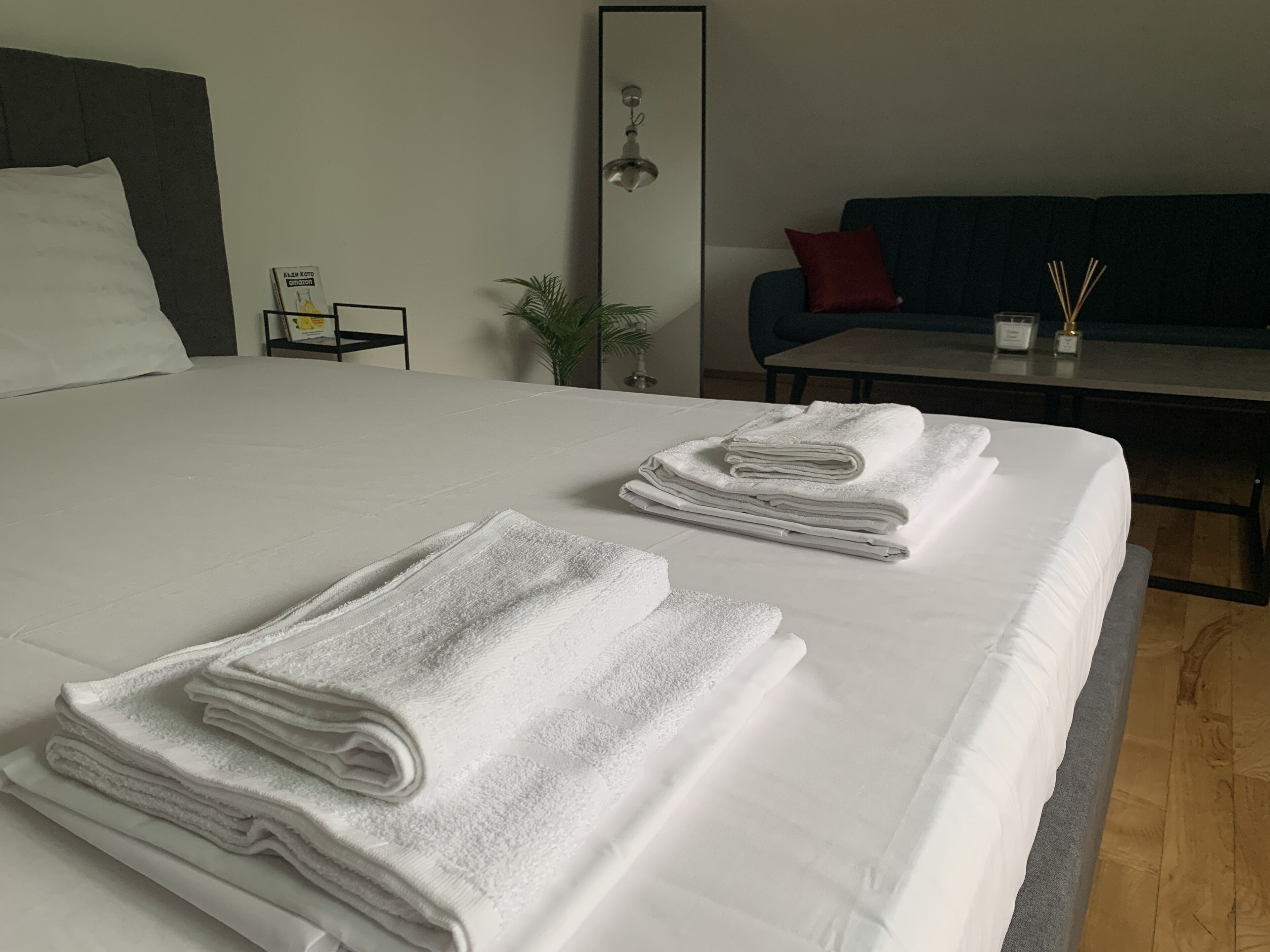 1 dormitorio, escritorio, wifi y ropa de cama