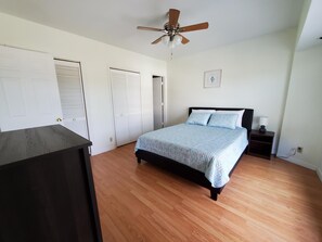 2 bedrooms, iron/ironing board, free WiFi, bed sheets - Melbourne Beach Townhouse on oceanfront 1.2 acre property (Melbourne Beach)