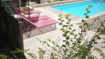 Piscine extérieure